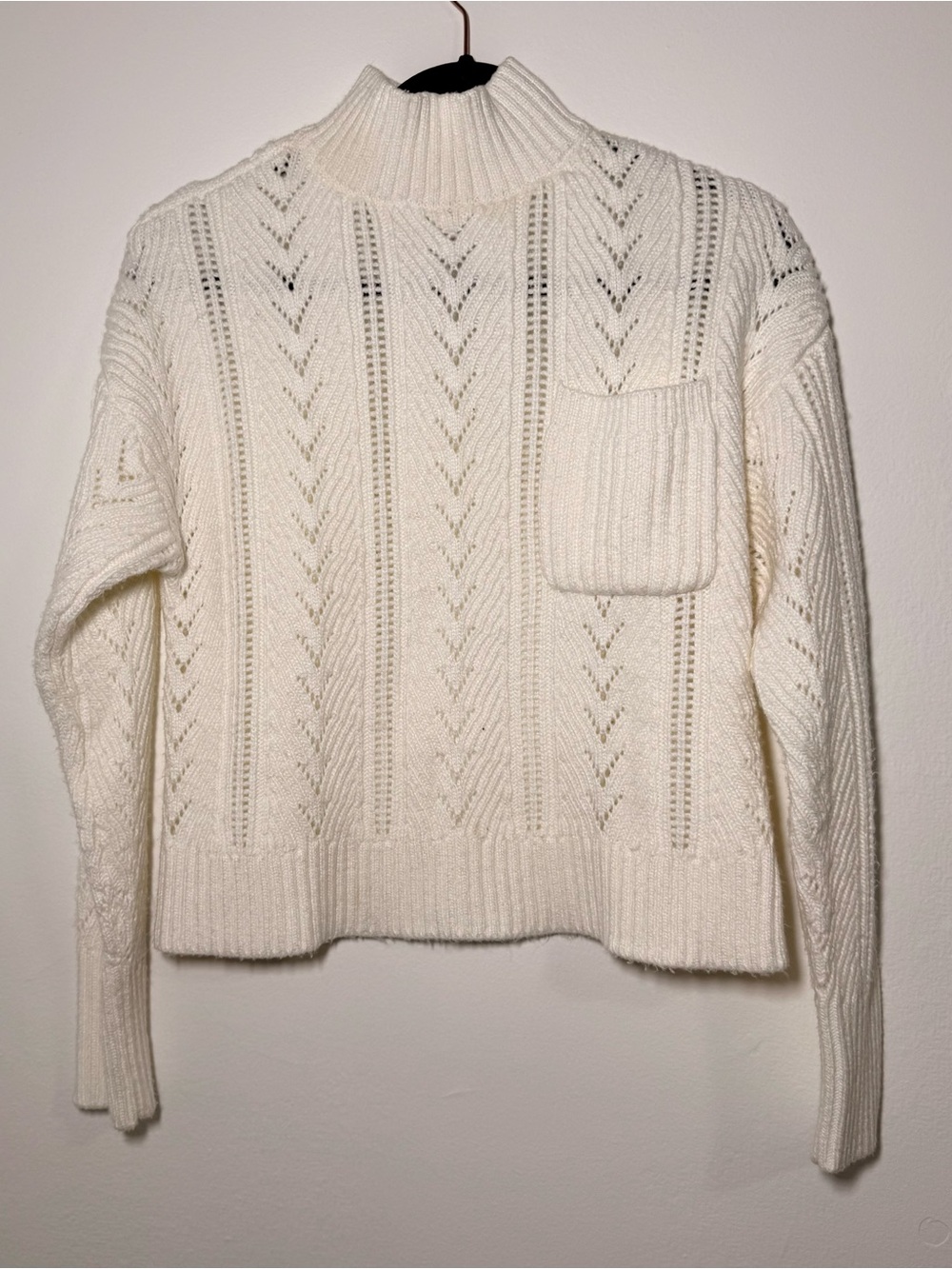 Women's Design History White Pullover Turtleneck Sweater Size S Small